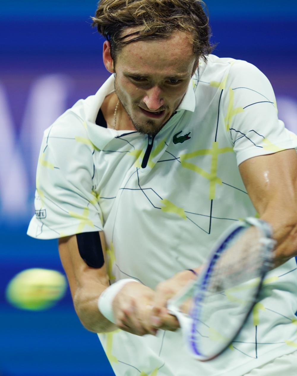 据驱动的选 据驱动的选