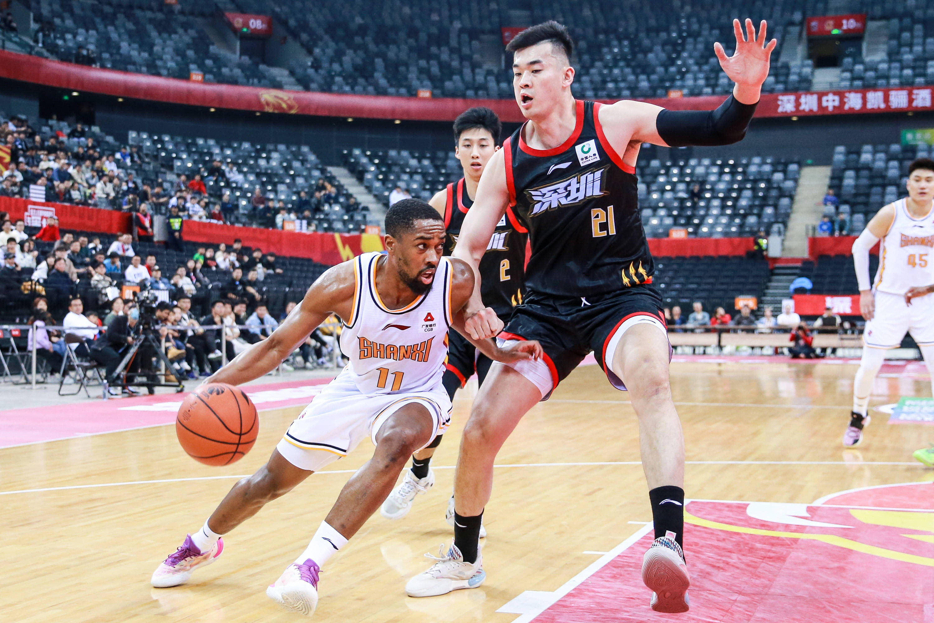 的门槛前 的门槛前