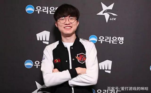 数据指向两 数据指向两